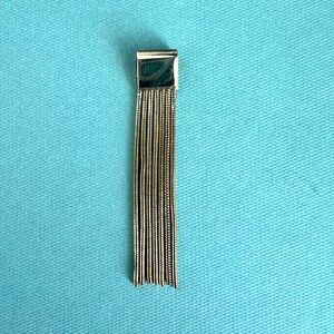 Silver 925 fringe style pendant.
